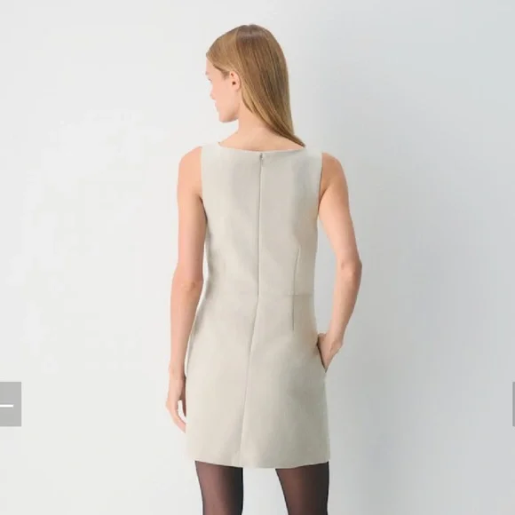 Bond Dress - (Re)ssential Aritzia / Babaton - Picture 4 of 10